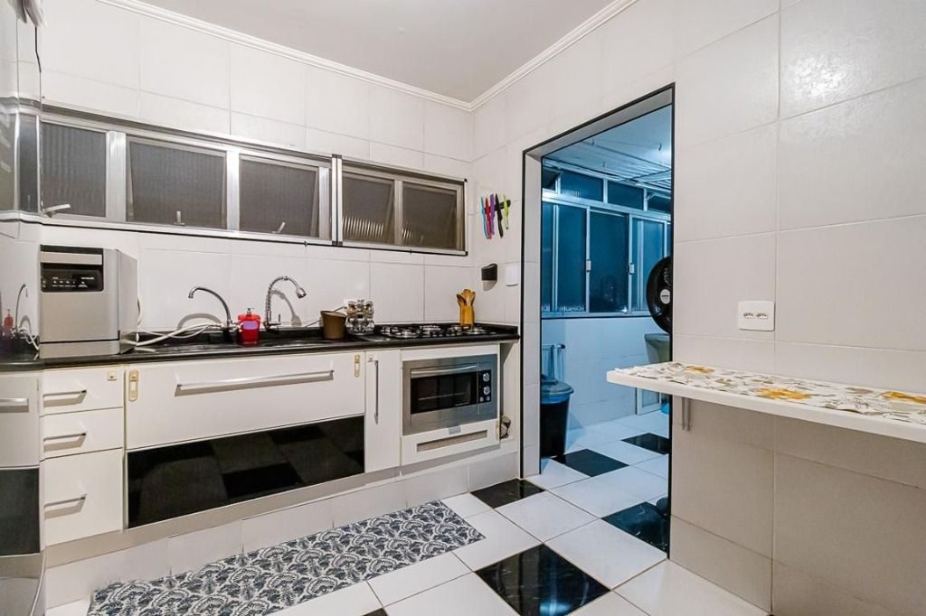 Apartamento à venda com 3 quartos, 120m² - Foto 17