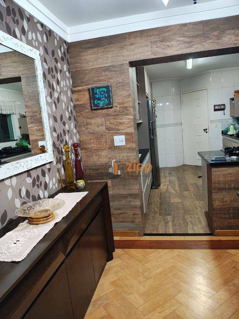 Sobrado à venda com 3 quartos, 200m² - Foto 54