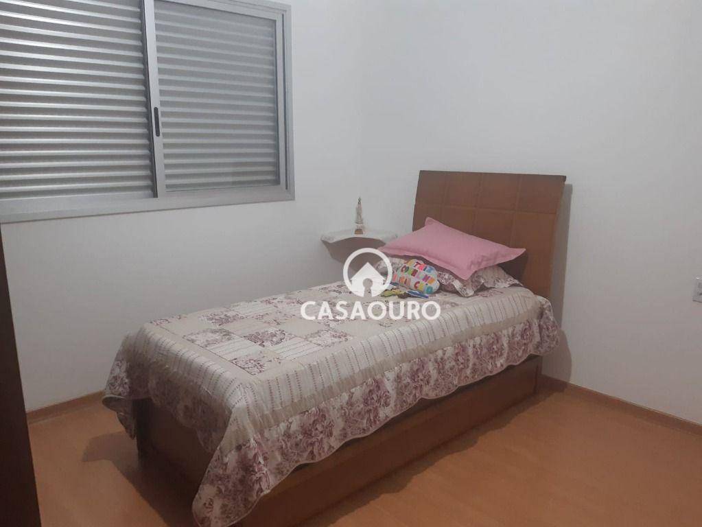 Apartamento à venda com 2 quartos, 67m² - Foto 14