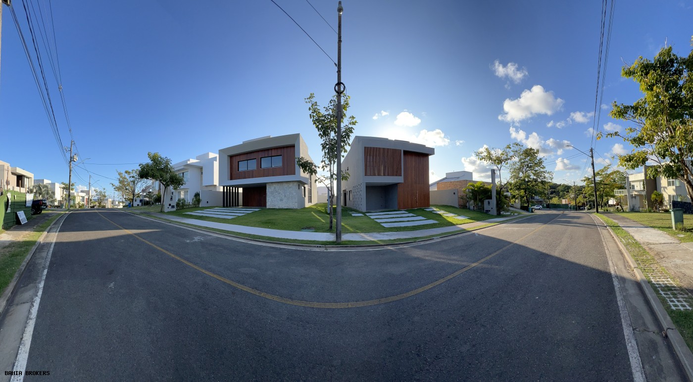 Casa de Condomínio à venda com 4 quartos, 280m² - Foto 2
