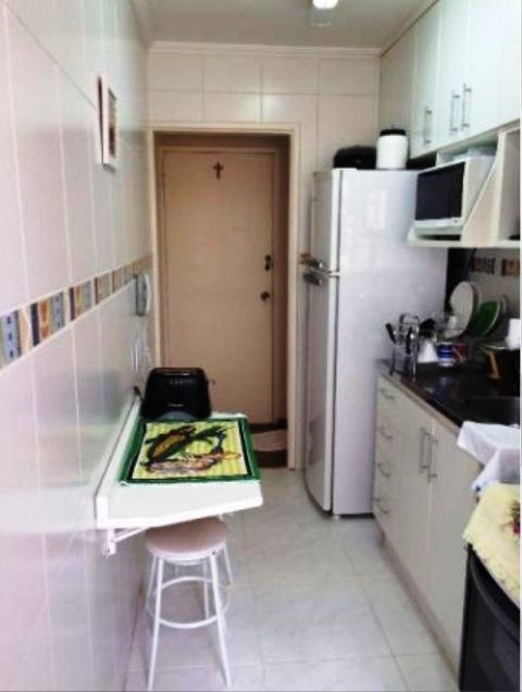 Apartamento à venda com 2 quartos, 57m² - Foto 16