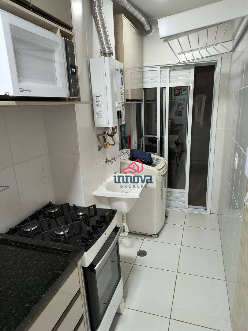 Apartamento à venda com 2 quartos, 63m² - Foto 4