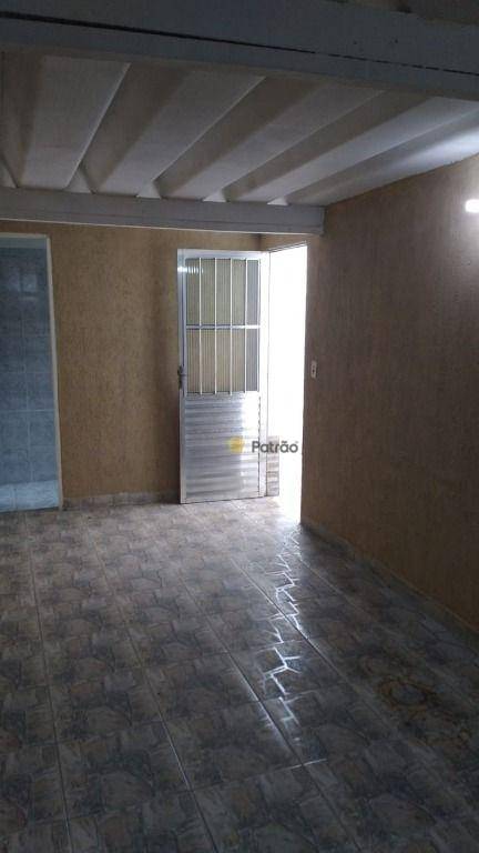 Casa à venda e aluguel com 2 quartos, 119m² - Foto 22