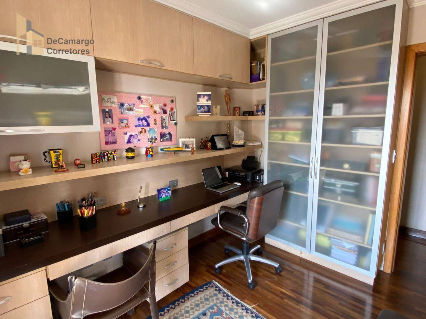 Apartamento à venda com 3 quartos, 239m² - Foto 14