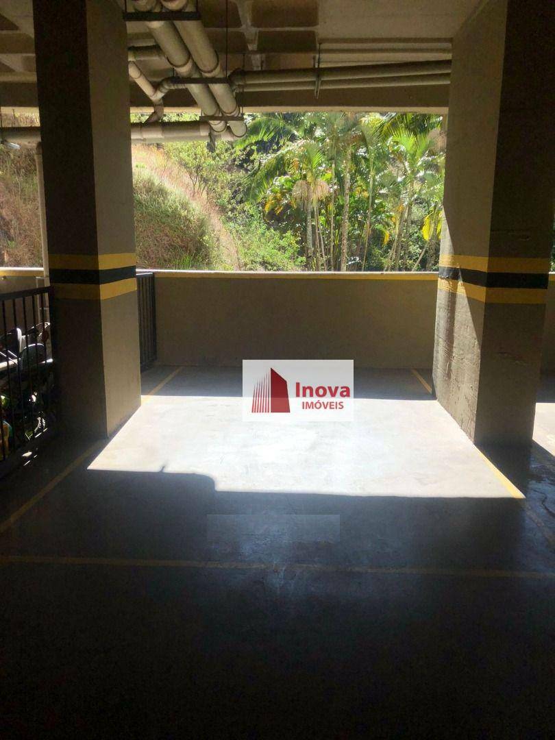 Apartamento para alugar com 2 quartos, 70m² - Foto 25