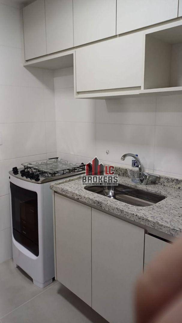 Apartamento para alugar com 1 quarto, 46m² - Foto 14