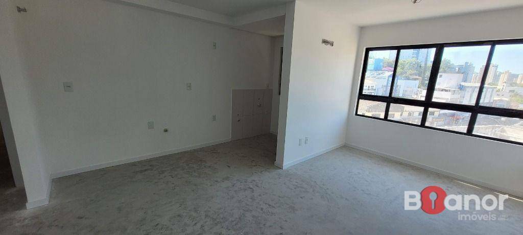 Apartamento à venda com 2 quartos, 54m² - Foto 3