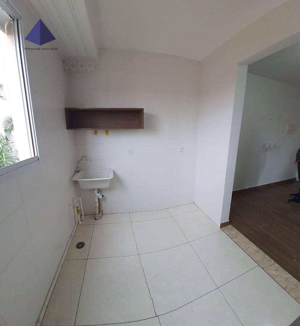 Apartamento à venda com 2 quartos, 40m² - Foto 4