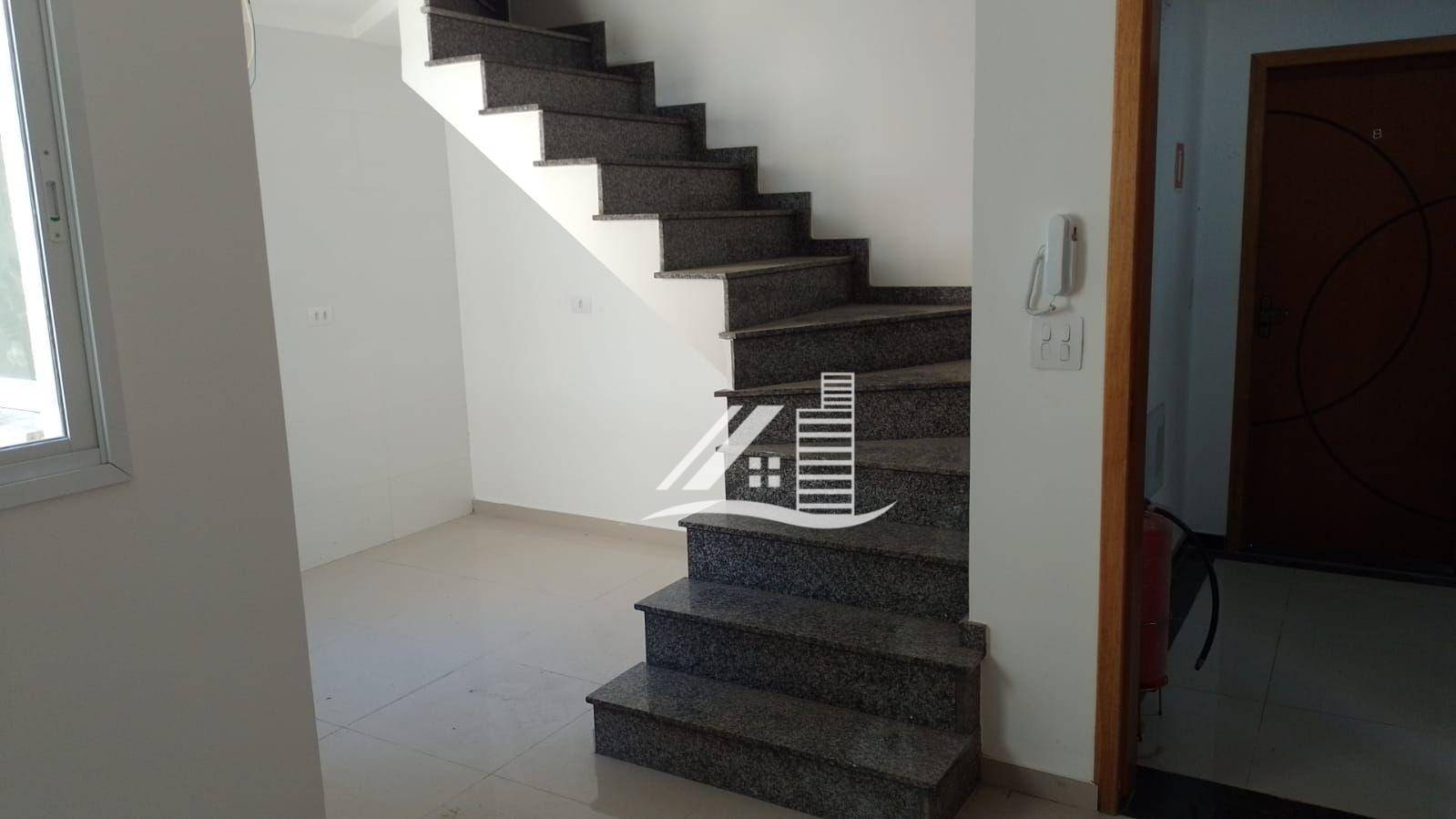 Cobertura à venda com 2 quartos, 52m² - Foto 4