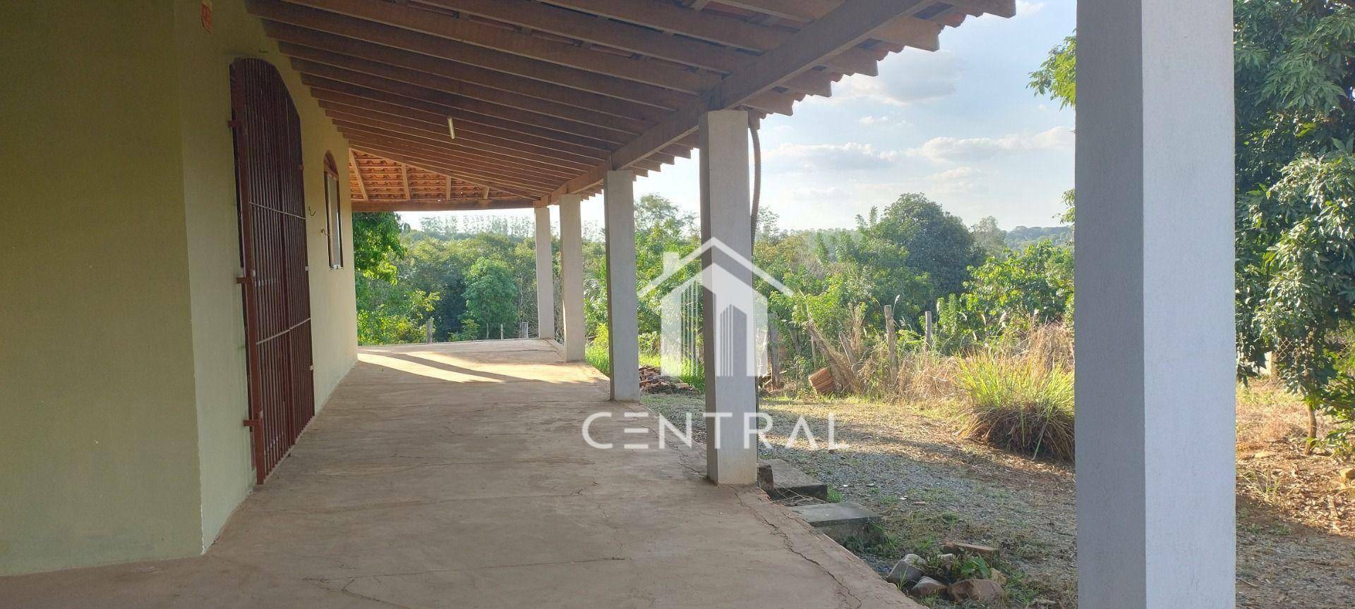 Chácara à venda com 2 quartos, 300m² - Foto 7