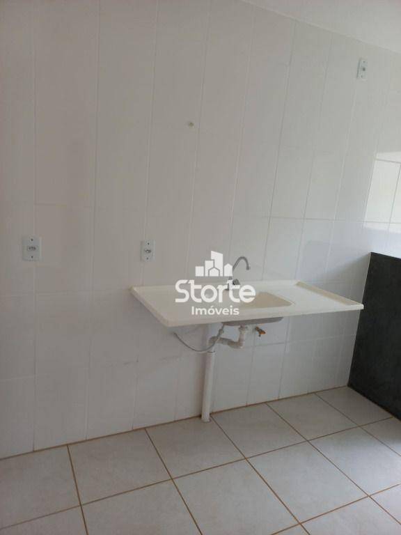 Apartamento à venda com 2 quartos, 45m² - Foto 4