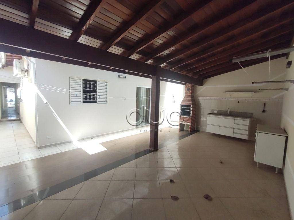 Casa à venda com 3 quartos, 117m² - Foto 29