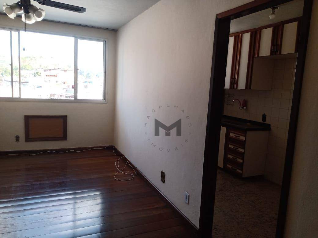 Apartamento à venda com 2 quartos, 80m² - Foto 1