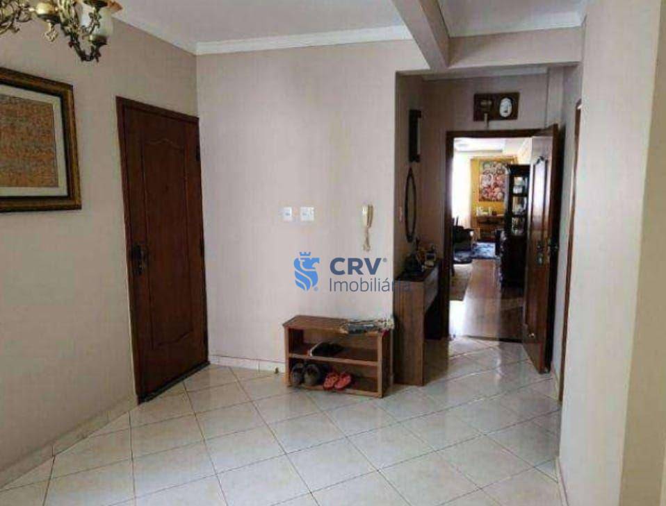 Apartamento à venda com 3 quartos, 156m² - Foto 8