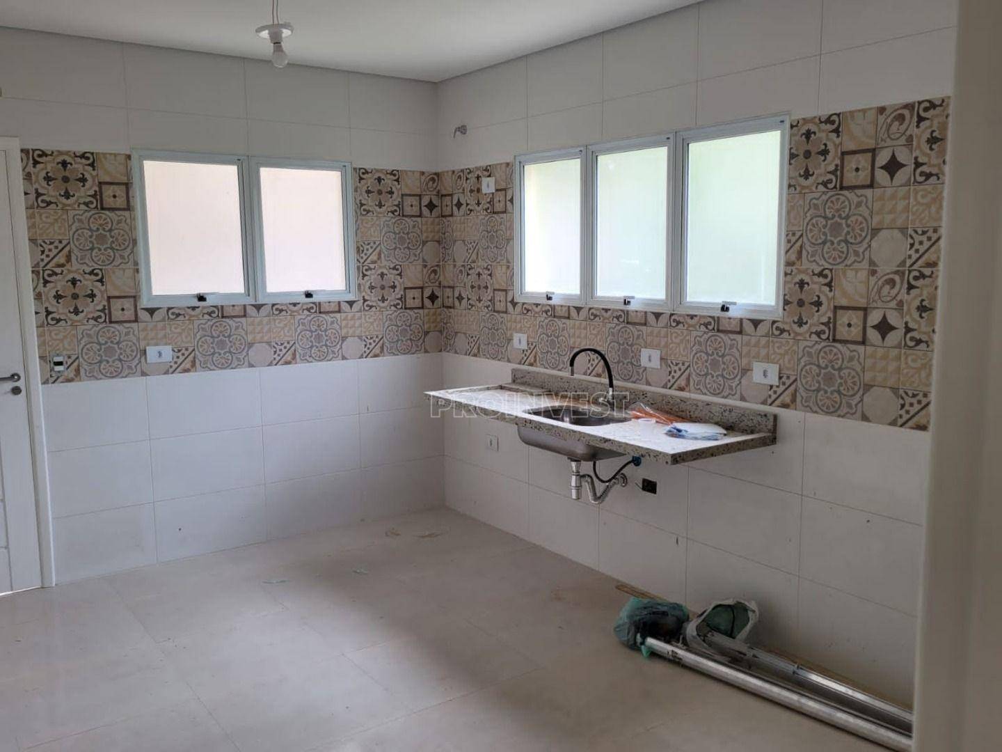 Casa à venda com 3 quartos, 110m² - Foto 10