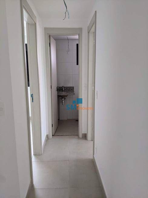 Apartamento à venda com 2 quartos, 62m² - Foto 15