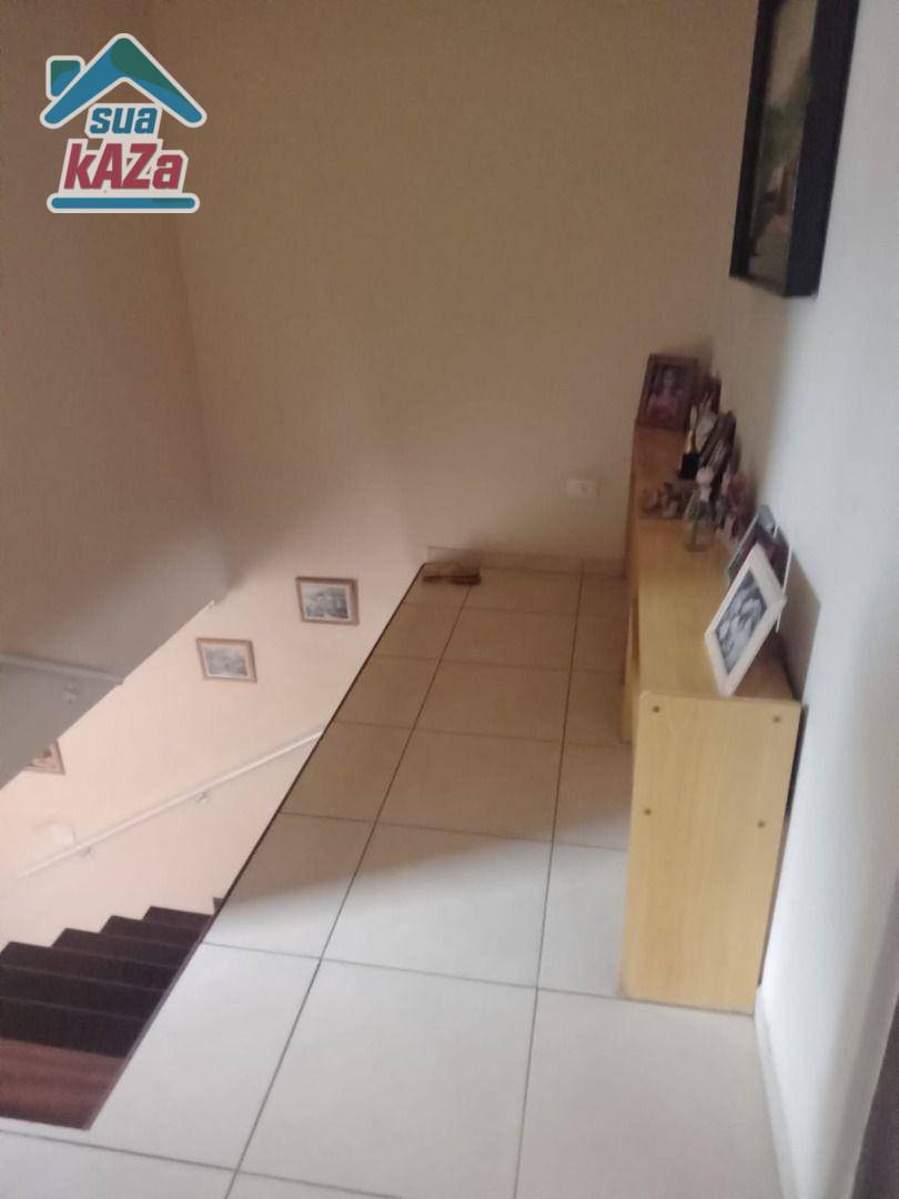 Sobrado à venda com 3 quartos, 200m² - Foto 34