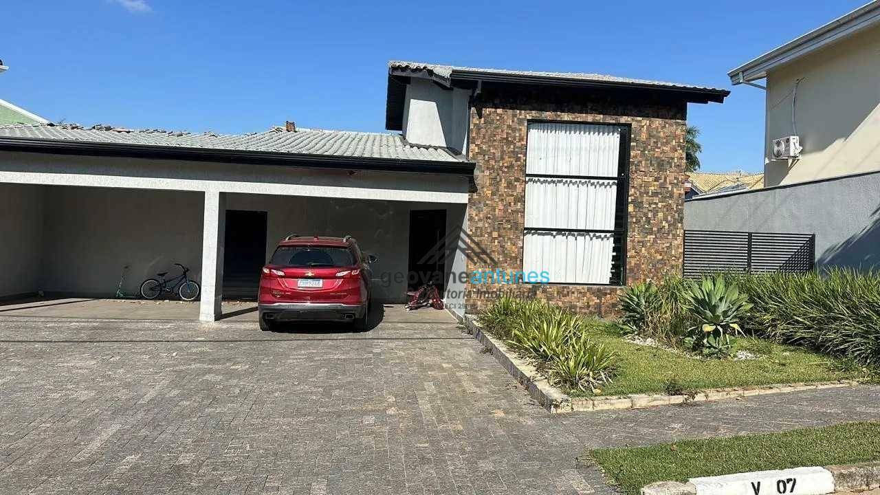 Casa de Condomínio à venda e aluguel com 3 quartos, 310m² - Foto 1