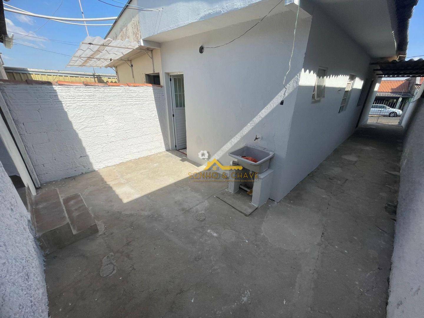 Casa à venda com 2 quartos, 200M2 - Foto 15