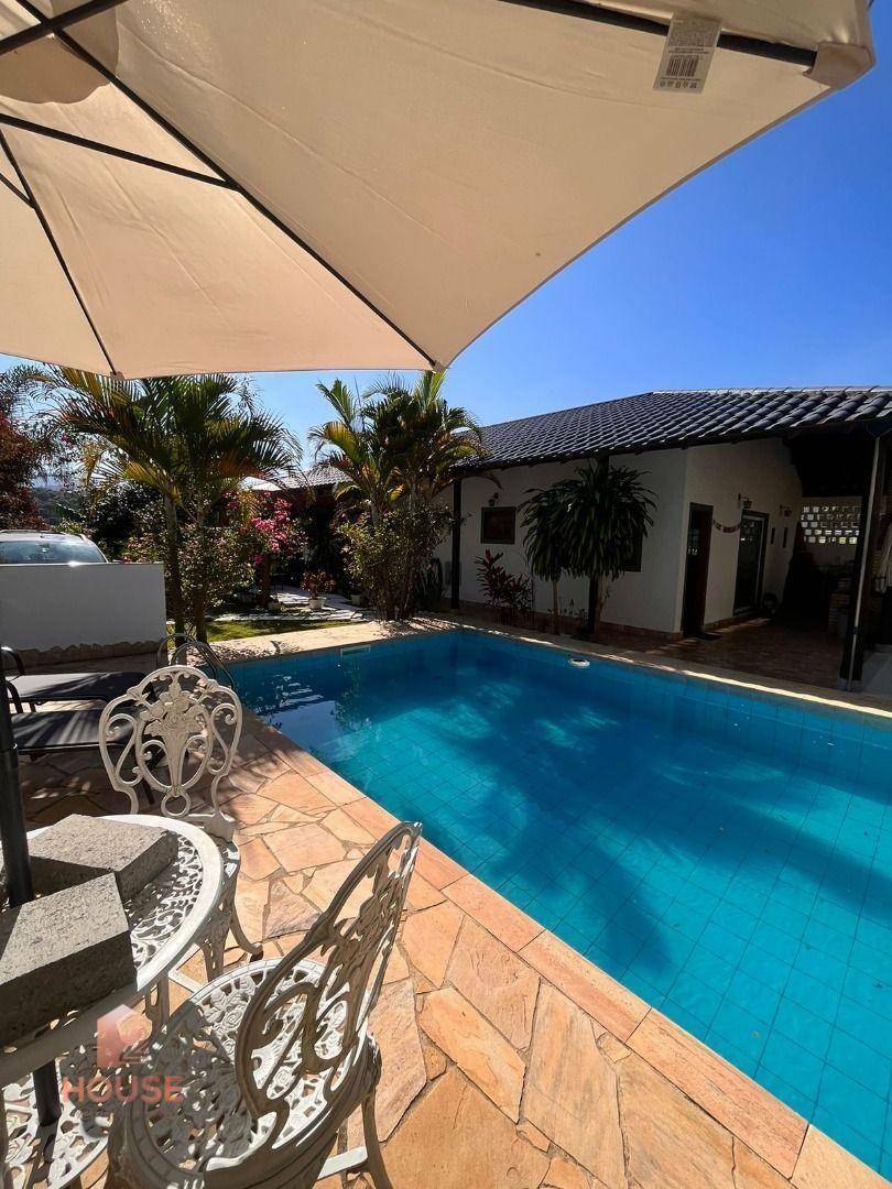 Casa de Condomínio à venda com 3 quartos, 191m² - Foto 38