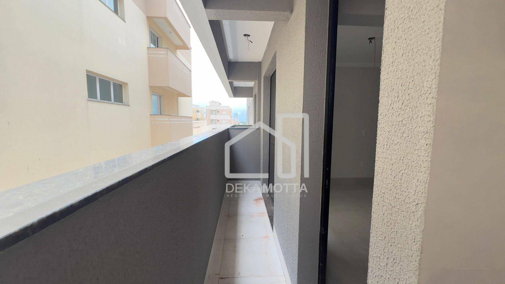 Apartamento à venda com 2 quartos, 65m² - Foto 12