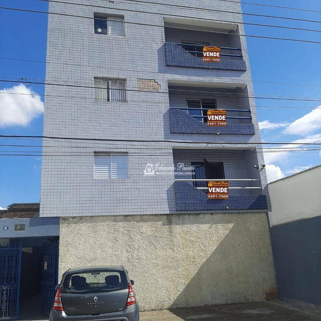 Apartamento para alugar com 2 quartos, 100m² - Foto 2