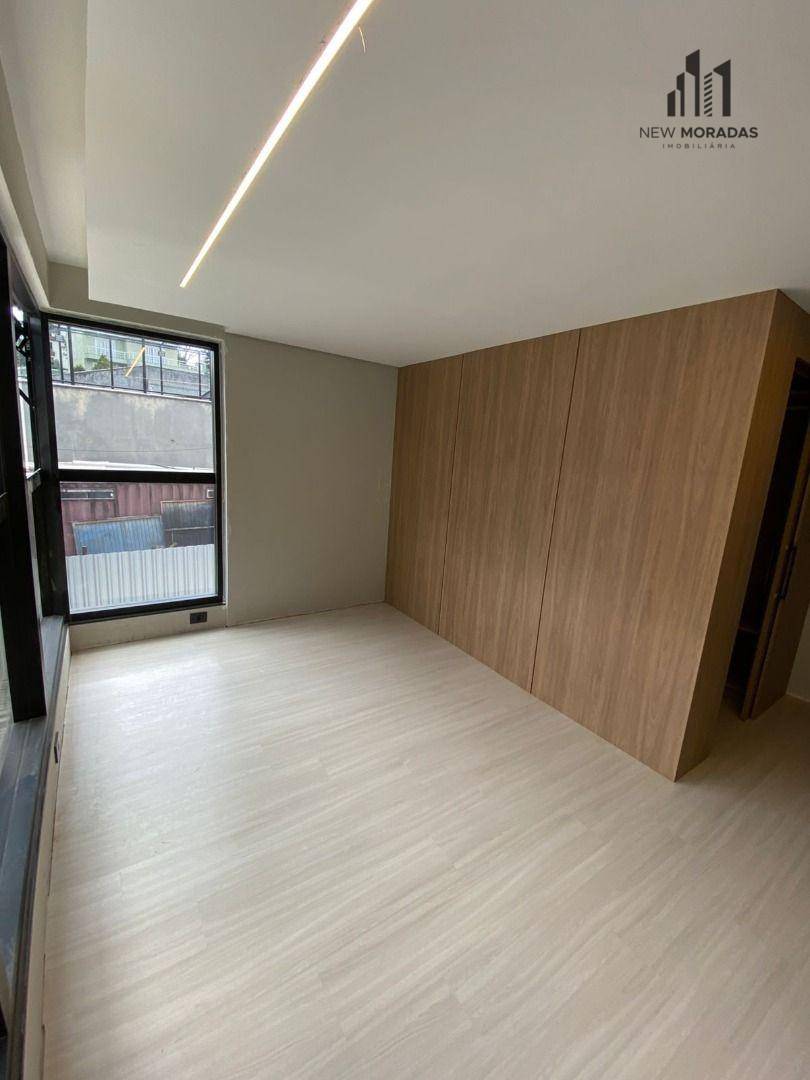 Sobrado à venda com 3 quartos, 260m² - Foto 14