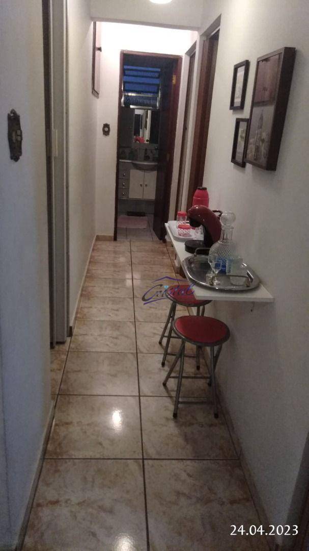 Apartamento à venda com 3 quartos, 67m² - Foto 8