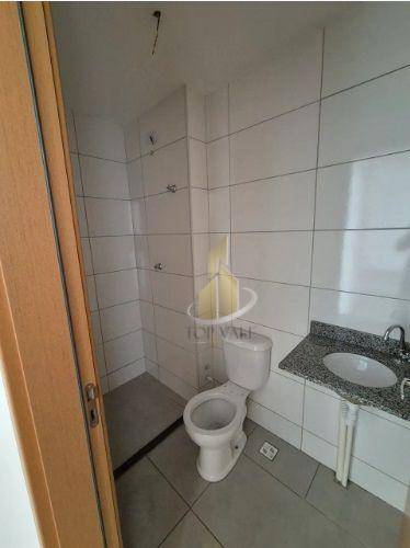 Apartamento para alugar com 2 quartos, 55m² - Foto 5