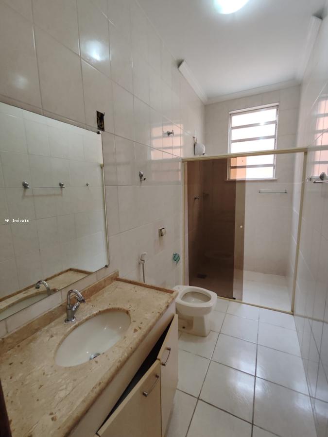 Apartamento à venda com 3 quartos - Foto 3