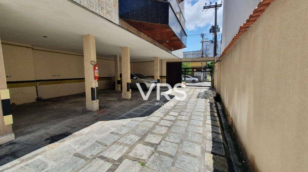 Apartamento à venda com 3 quartos, 128m² - Foto 19