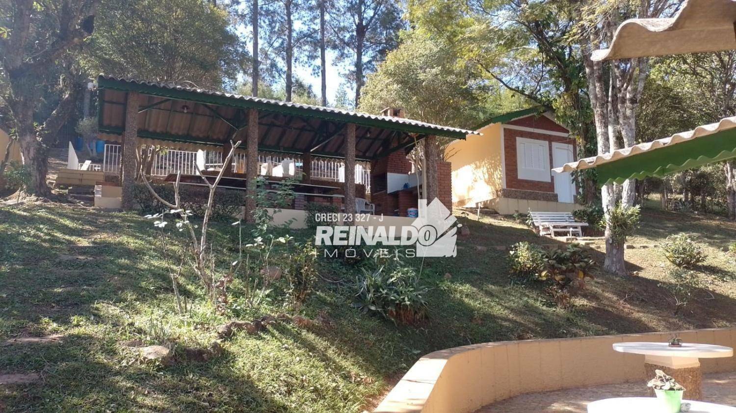 Casa de Condomínio à venda com 4 quartos, 185m² - Foto 4