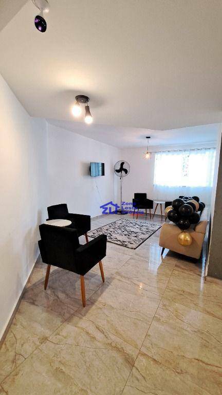 Apartamento à venda com 2 quartos, 55m² - Foto 18