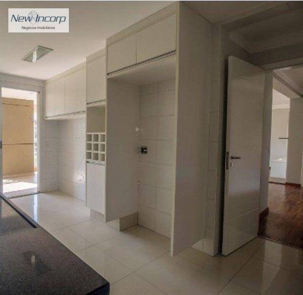 Apartamento à venda com 4 quartos, 195m² - Foto 6