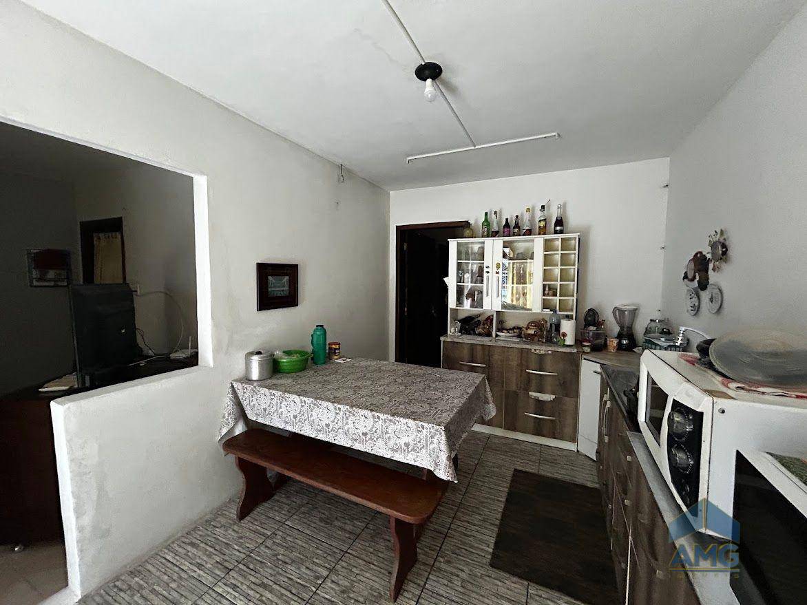 Casa, 5 quartos, 365 m² - Foto 3