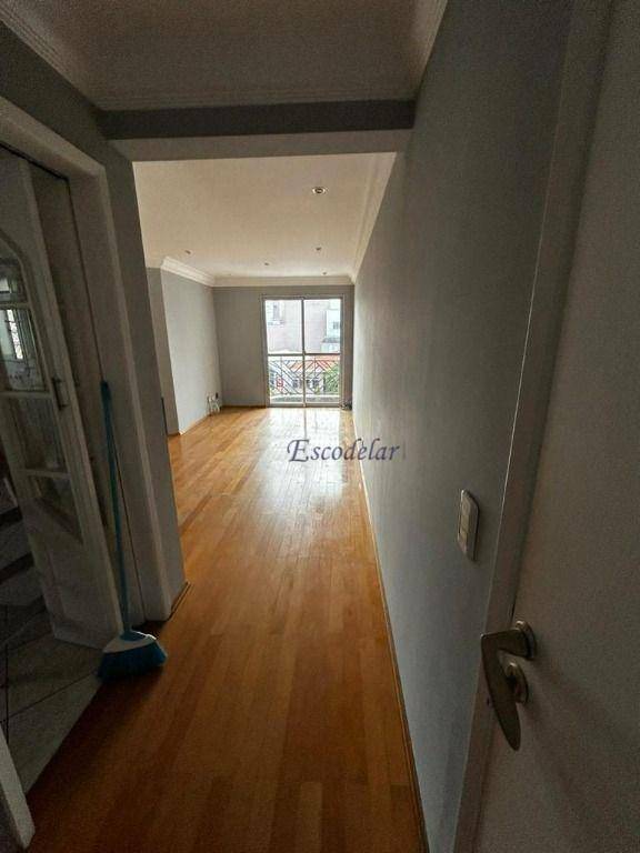 Apartamento à venda com 2 quartos, 67m² - Foto 2