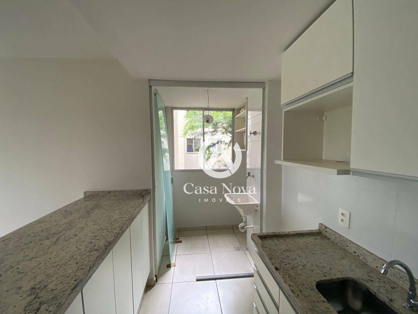 Apartamento à venda com 2 quartos, 48m² - Foto 13