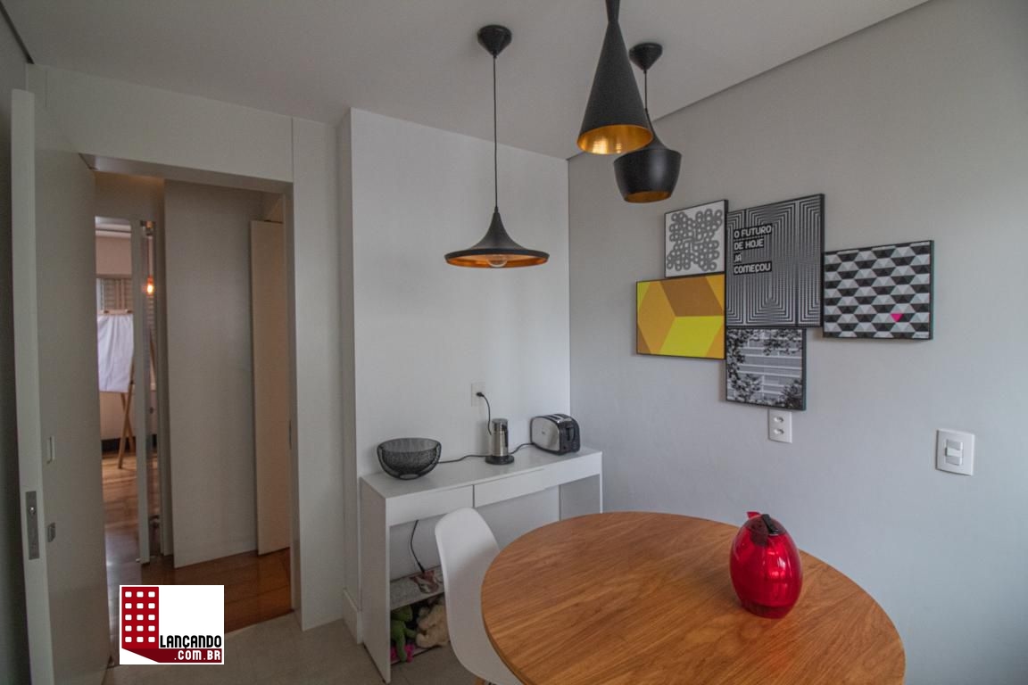 Apartamento à venda com 3 quartos, 187m² - Foto 4