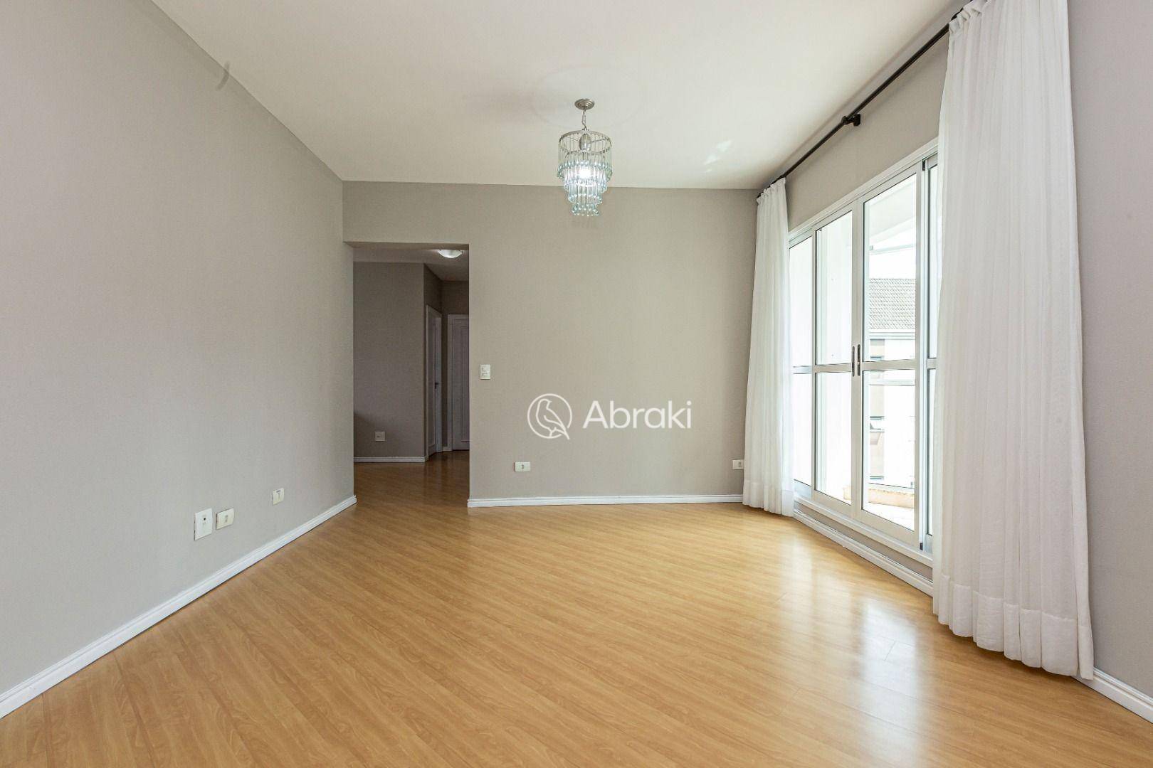 Apartamento para alugar com 3 quartos, 101m² - Foto 4