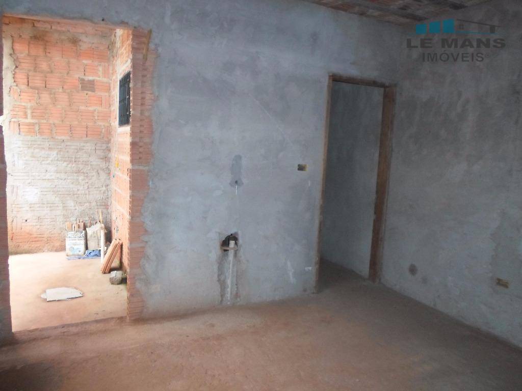 Casa à venda com 2 quartos, 117m² - Foto 10