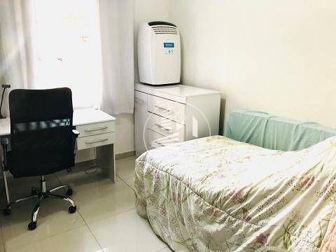 Apartamento à venda com 2 quartos, 69m² - Foto 18