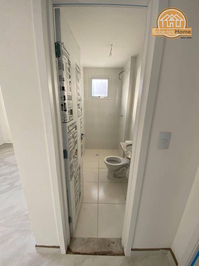 Apartamento à venda com 2 quartos, 79m² - Foto 57