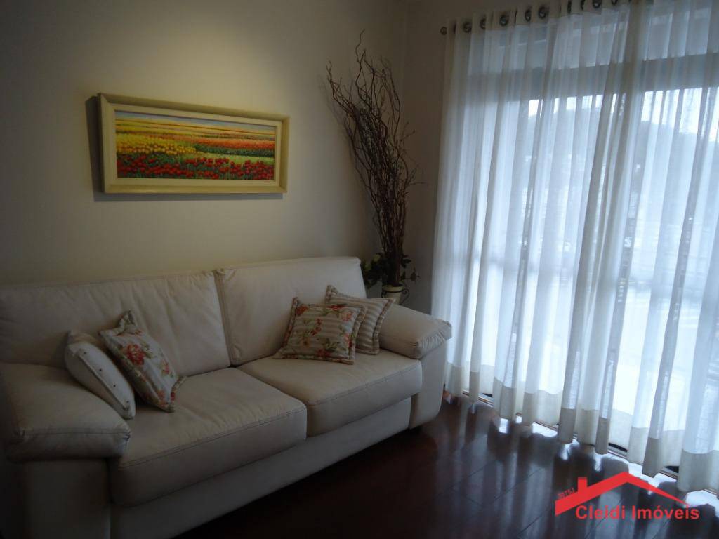 Apartamento para alugar com 2 quartos, 70m² - Foto 25