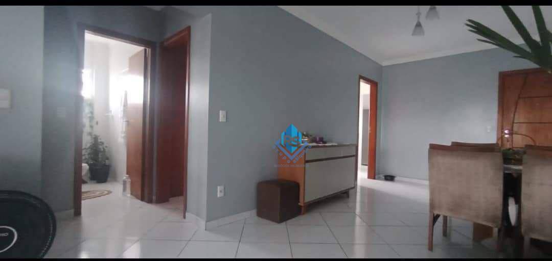 Apartamento à venda com 2 quartos, 84m² - Foto 4