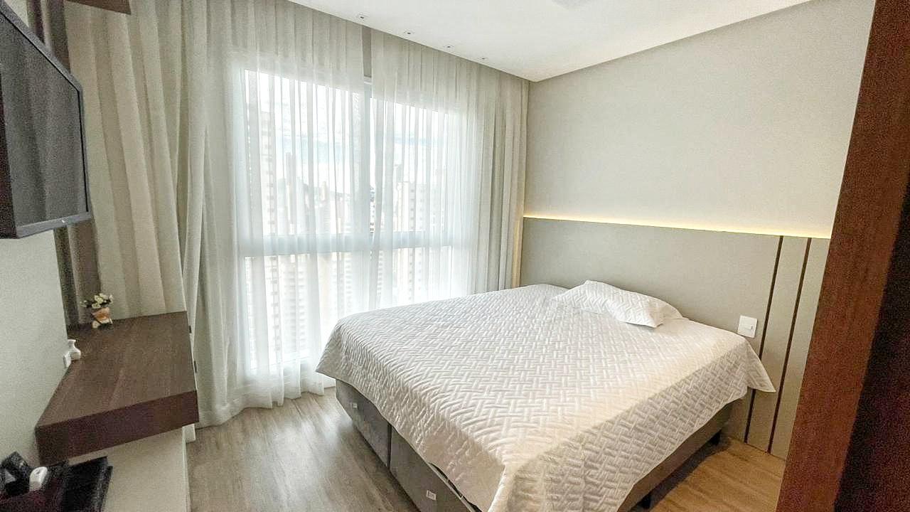 Apartamento à venda com 3 quartos, 128m² - Foto 26