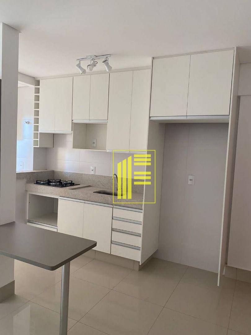 Apartamento à venda e aluguel com 1 quarto, 50m² - Foto 4