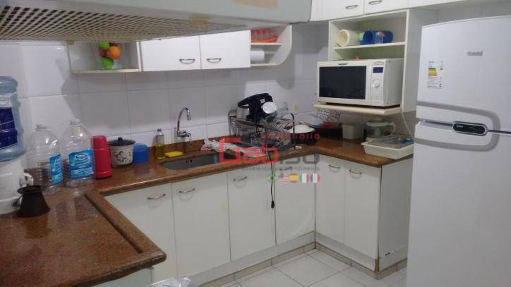 Apartamento à venda com 4 quartos, 180m² - Foto 41