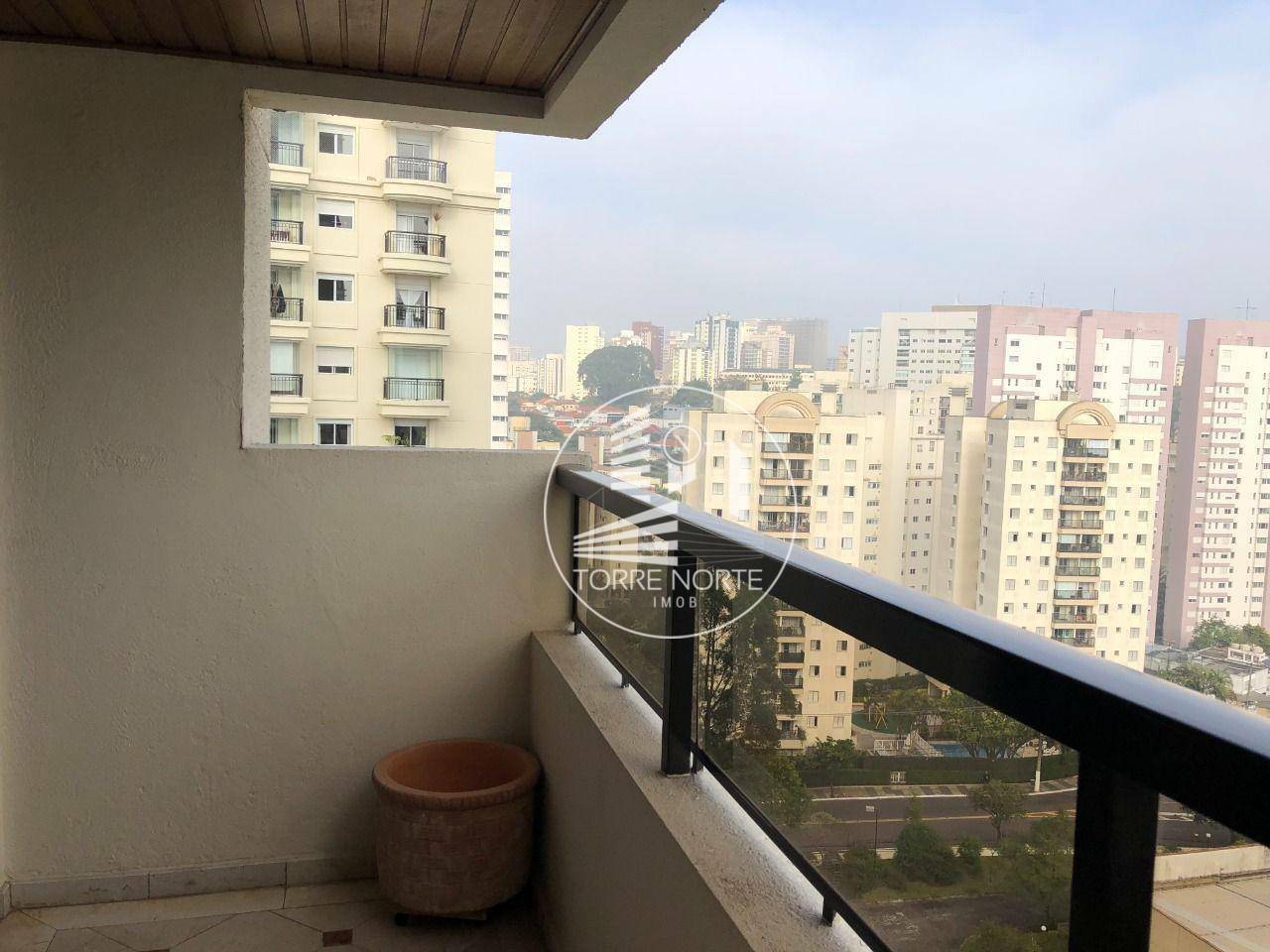 Apartamento à venda com 3 quartos, 139m² - Foto 11