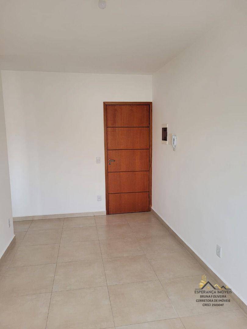 Apartamento à venda com 2 quartos, 55m² - Foto 11