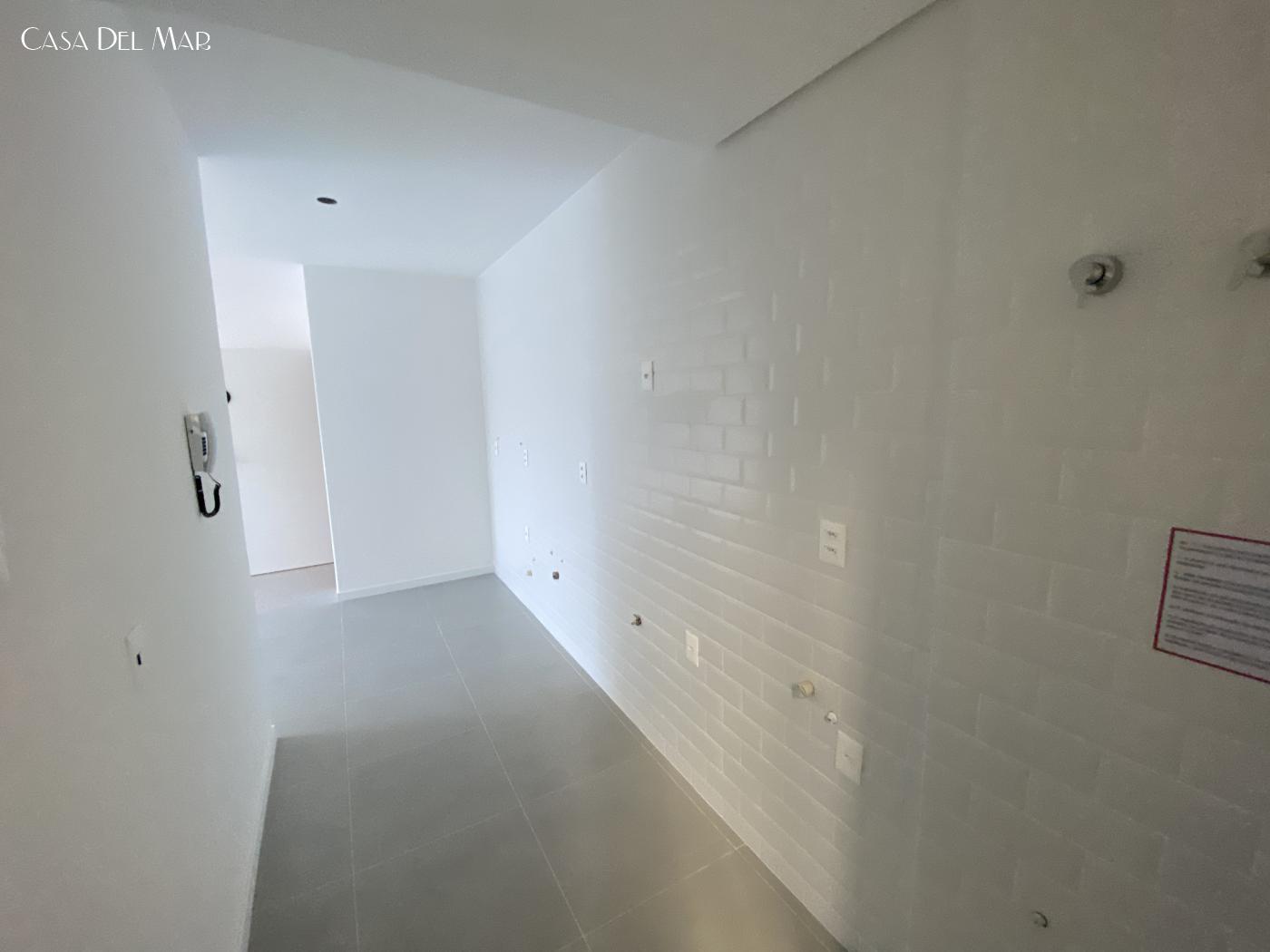 Apartamento à venda com 2 quartos, 66m² - Foto 19